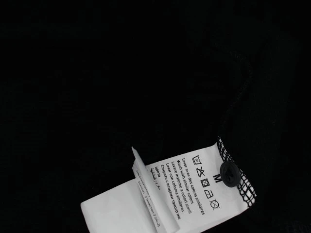 Camiseta sin marca – photo 3